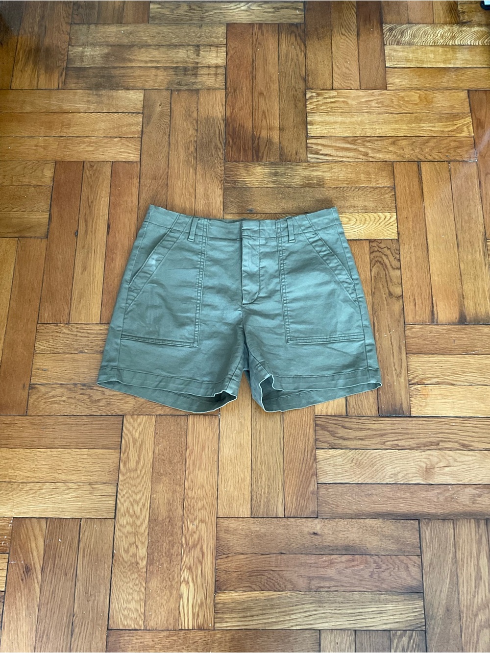 Banana Republic Olive Green Utility Shorts Women’s Size 4 Safari Casual